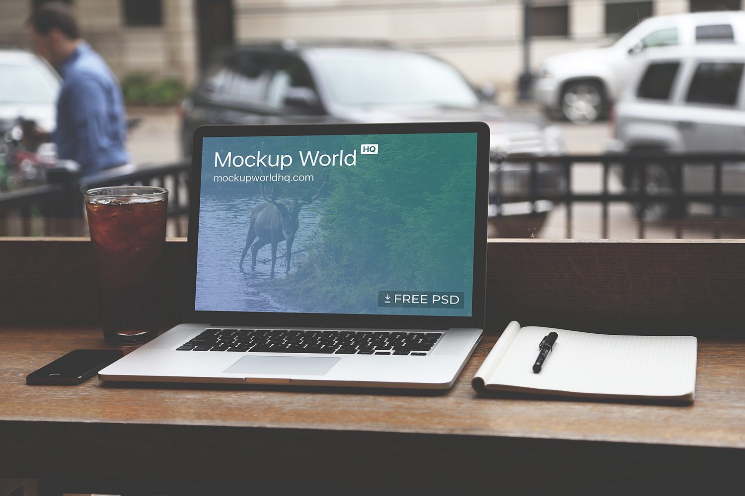 Free MacBook PSD Mockup