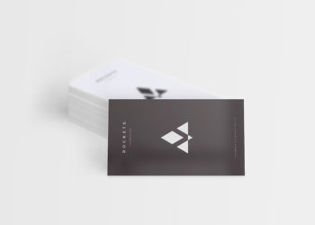 8 Free and Clean Business Card Mockups