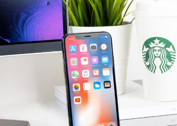 Free iPhone X PSD Mockups