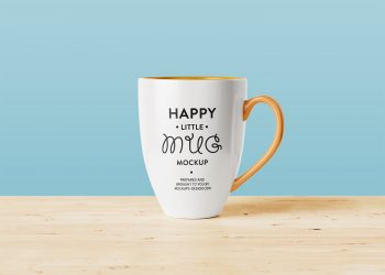 Mug Free Mockup PSD